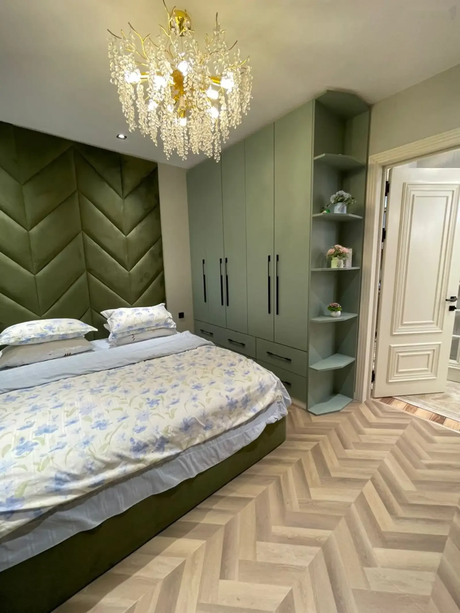 3-комн. квартира, 7 этаж, 90 м², Сино — фото 2