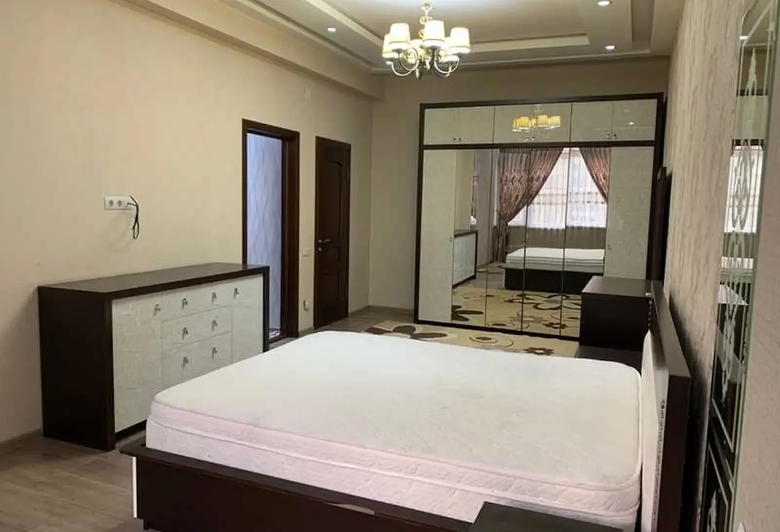 2-к квартира, 6 этаж, 110 м², И.Сомони — фото 9