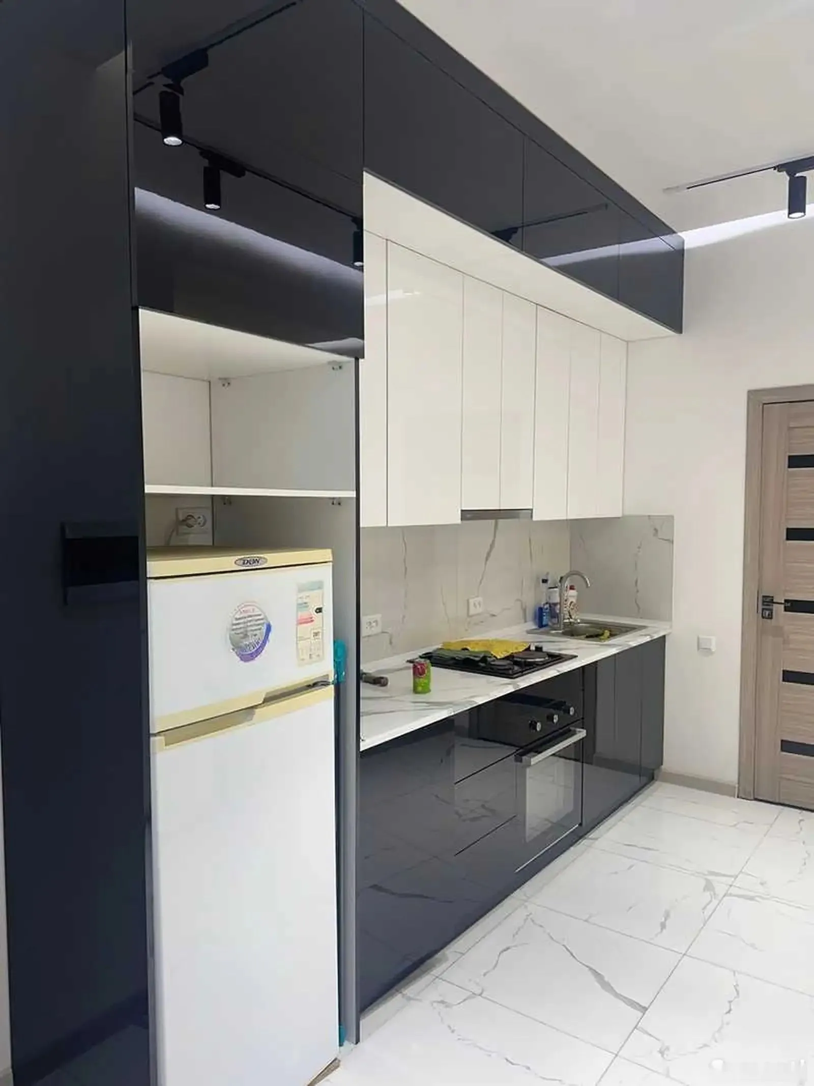 1-комн. квартира, 11 этаж, 55 м², Шохмансур