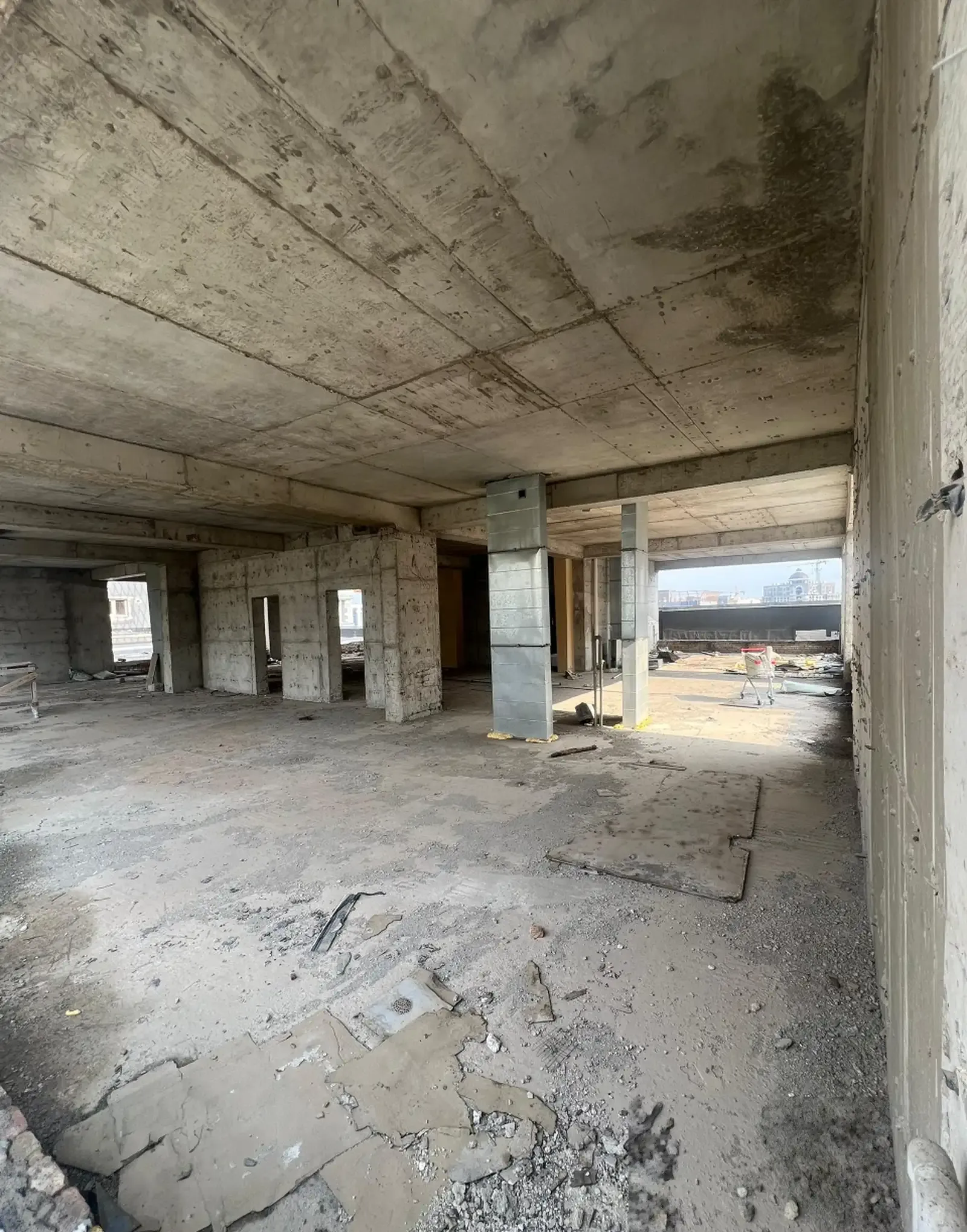 6-комн. квартира, 15 этаж, 602 м², Исмоили Сомони, Овир