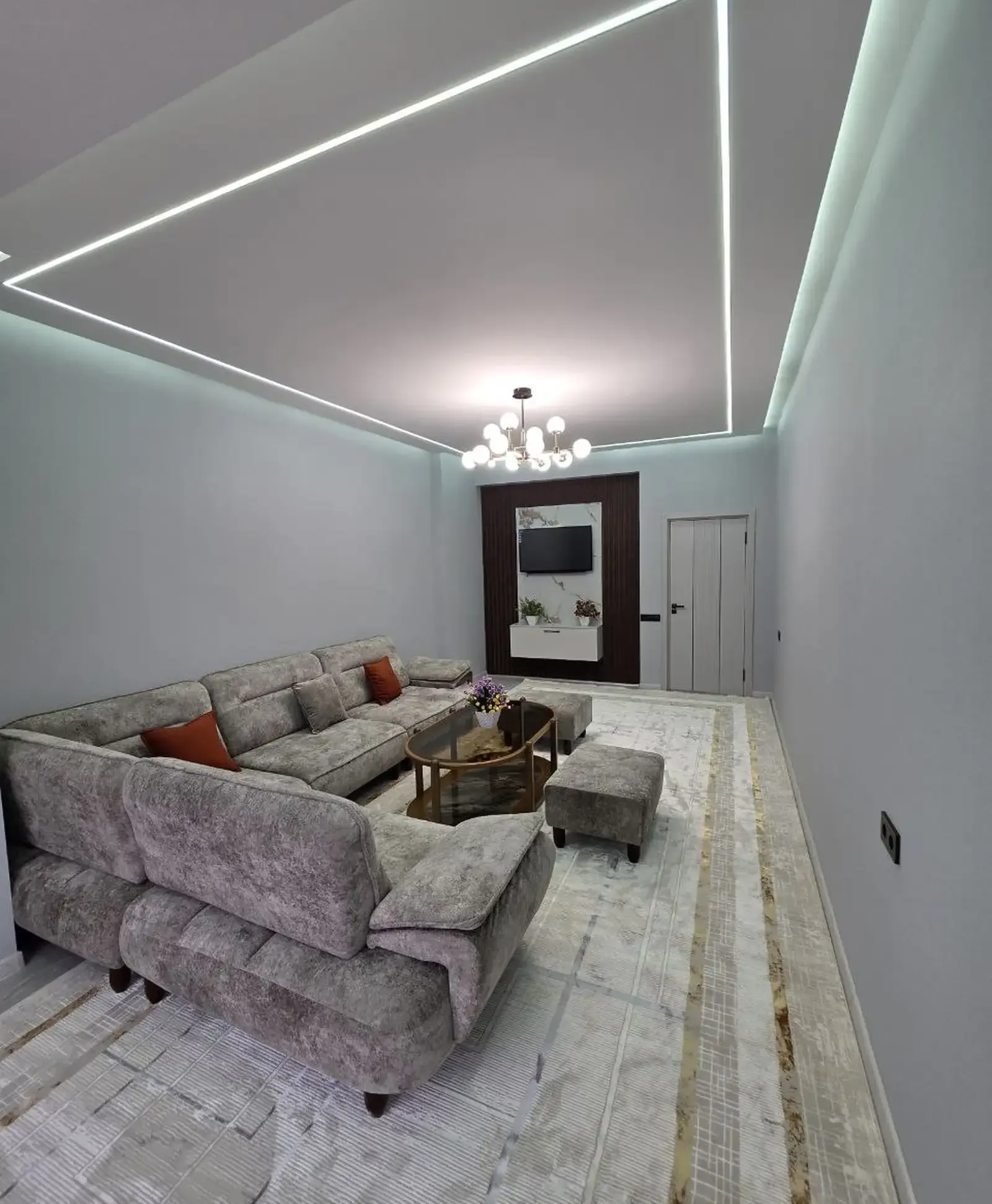2-комн. квартира, 15 этаж, 96 м², Шохмансур Hilton Айни 48