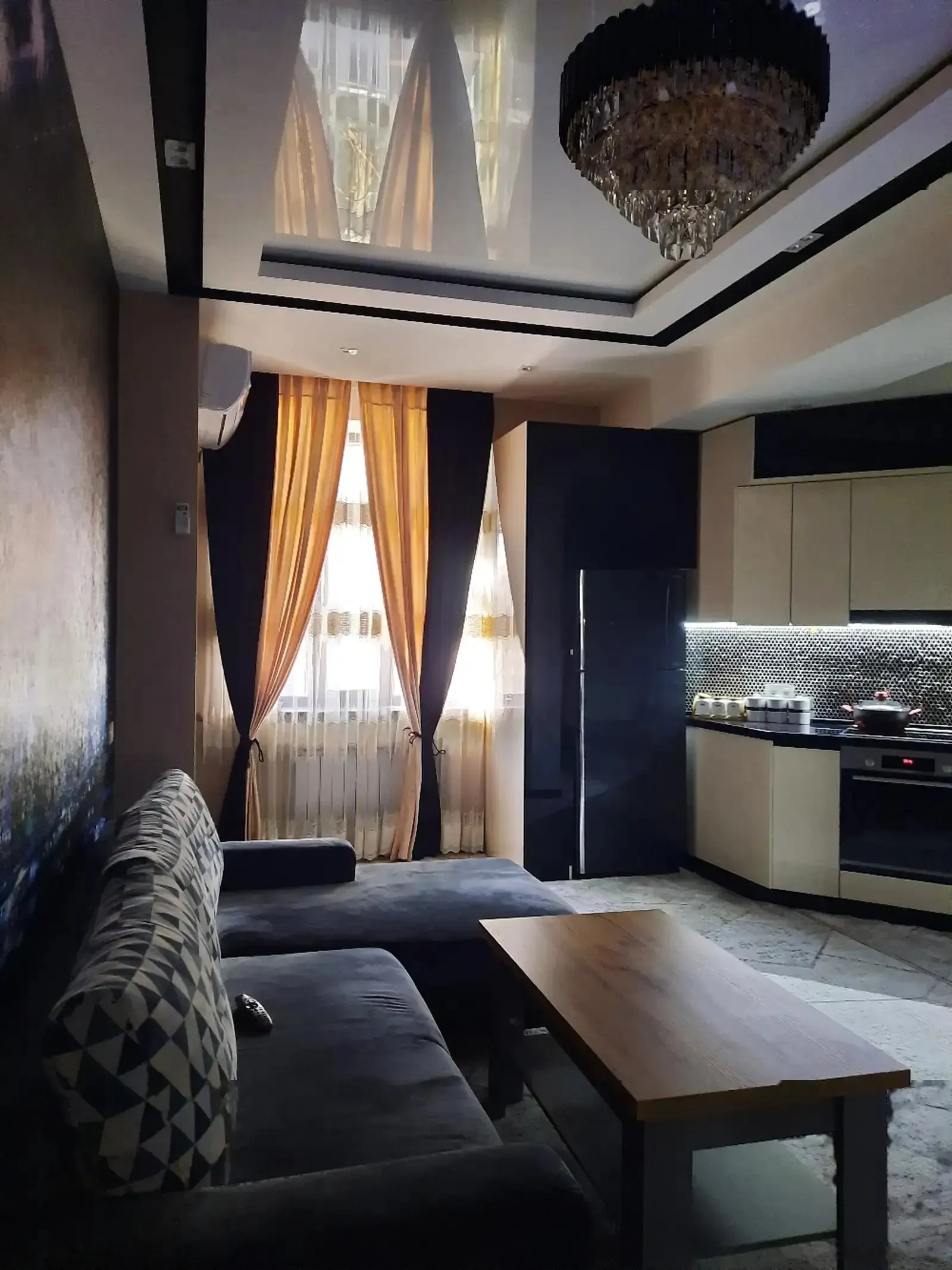 2-комн. квартира, 13 этаж, 60м², Поворот Аэропорта