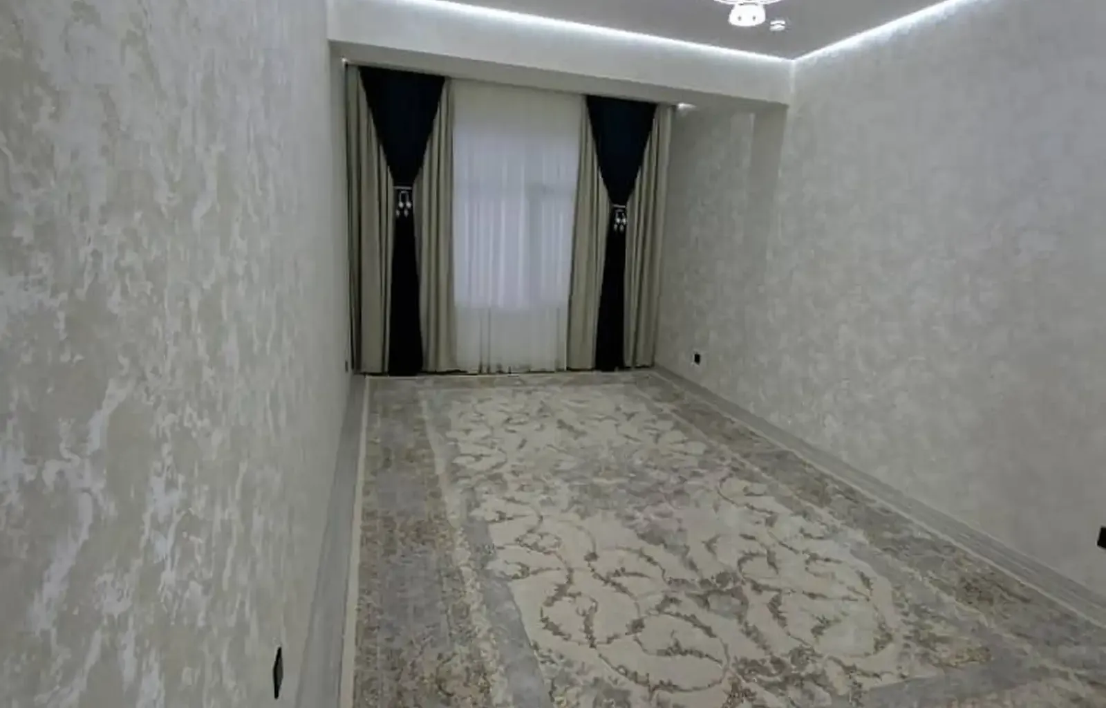 2-комн. квартира, 4 этаж, 65 м², Фирдавси