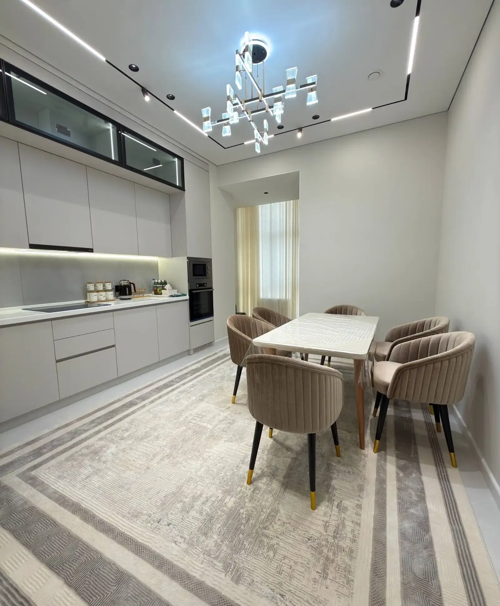 3-комн. квартира, 14 этаж, 103 м², район Сомони, ориентир Гранд Отель