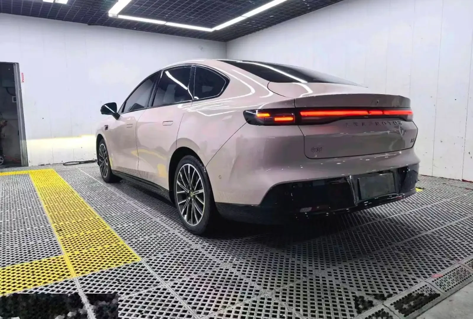 Leapmotor C01, 2026 на заказ