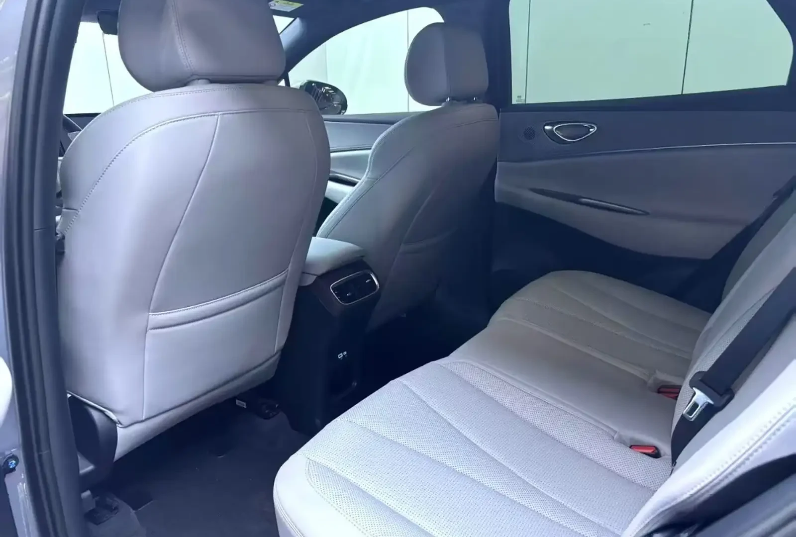 BYD Sea Lion 06, 2026