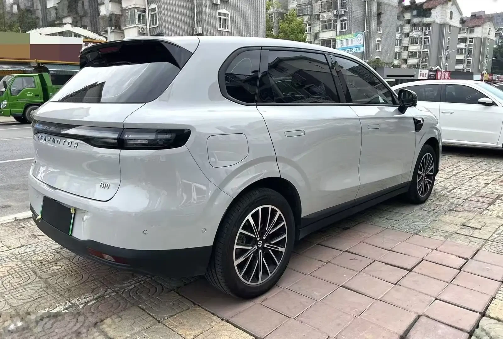 Leapmotor B10, 2025