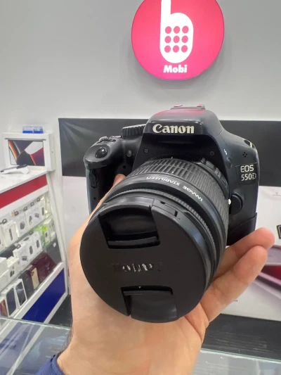 Фотоаппарат canon 550d — миниатюра 3