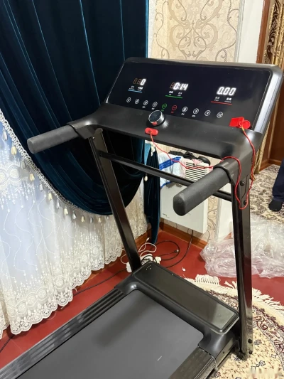 Беговая дорожка — миниатюра 1