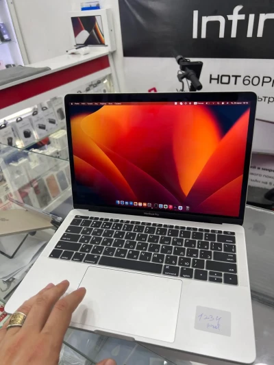 Ноутбук Macbook Pro 2014 — миниатюра 2