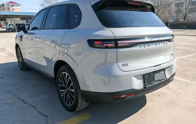 LEAPMOTOR B10, 2025