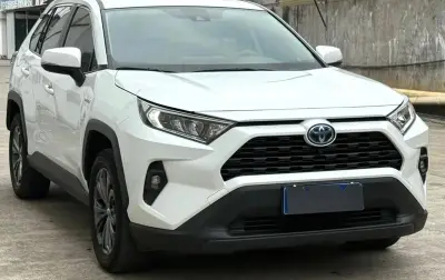 Toyota RAV 4, 2023