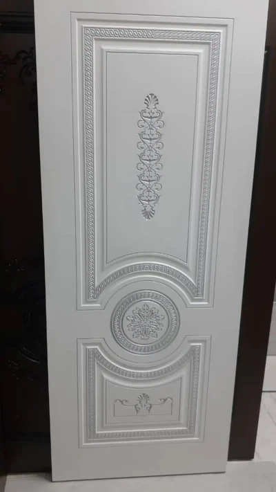 Дверь — миниатюра 1