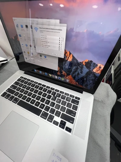Ноутбук macbook pro 15 inch 2024