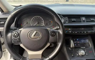 Lexus CT series, 2014