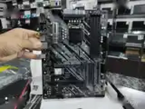 Материнская плата Asrock Z490 Phantom Gaming 4 — миниатюра 3