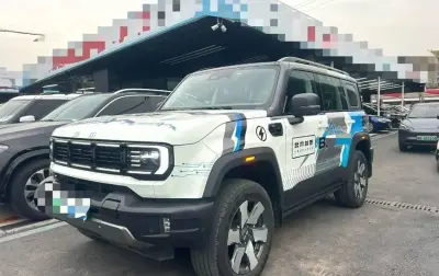 Beijing BJ40L, 2025