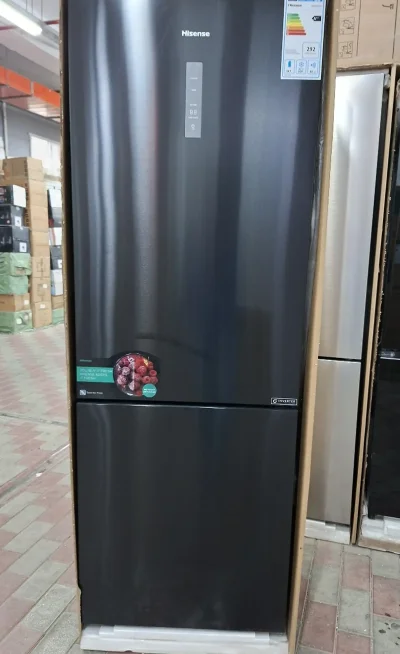 Холодильник Hisense 645