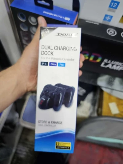 Игровая приставка Dual charging dock playstation 4 — миниатюра 1