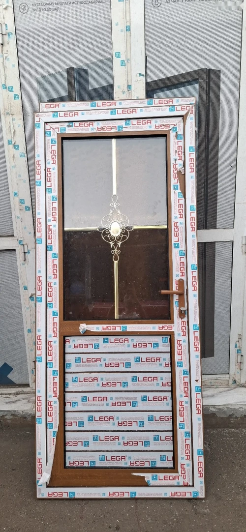 Двери — миниатюра 1