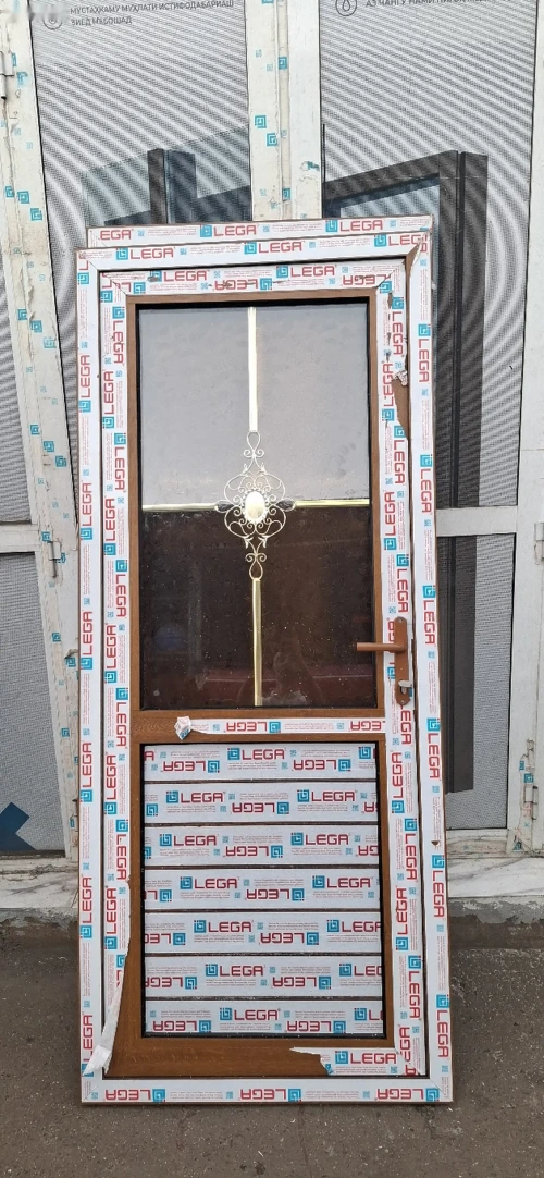 Дверь — миниатюра 1
