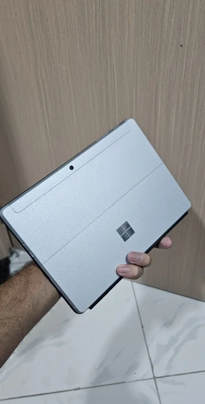 Планшет Microsoft Surface Pro i5 7th 8/256