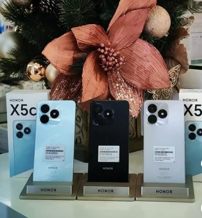 Huawei Honor X5c 4/128gb black 5200Мач