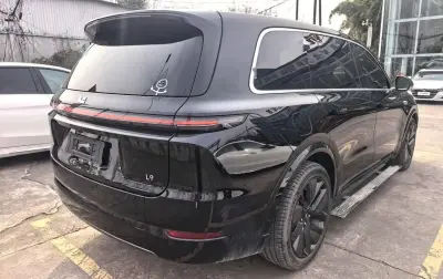 Li Auto (LiXiang) L9, 2025