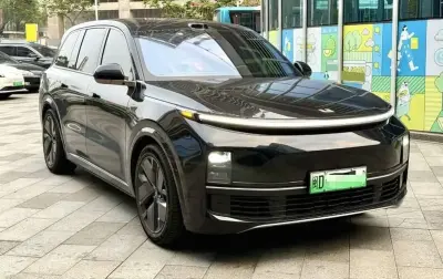 Li Auto (LiXiang) L9, 2025
