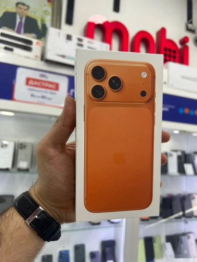 Apple iPhone 17 Pro Max, 256 gb, Cosmic Orange — миниатюра 1