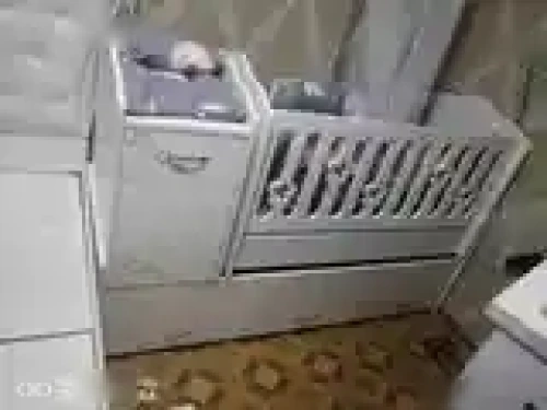 Колыбель со шкафом — миниатюра 2