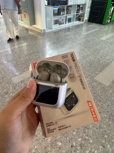 Беспроводные наушники JBL Tour Pro 2