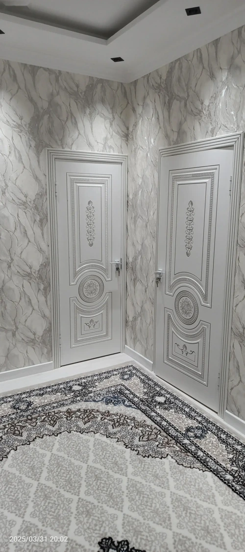 Дверь — миниатюра 1