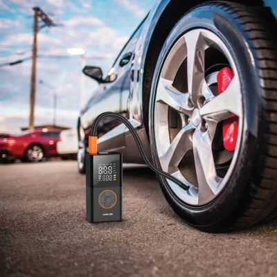 Портативный воздушный компрессор чёрный Green Lion GTI-01 Inflator Portable Air — миниатюра 2