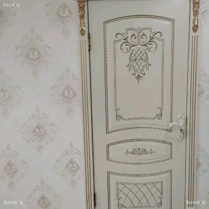 двери