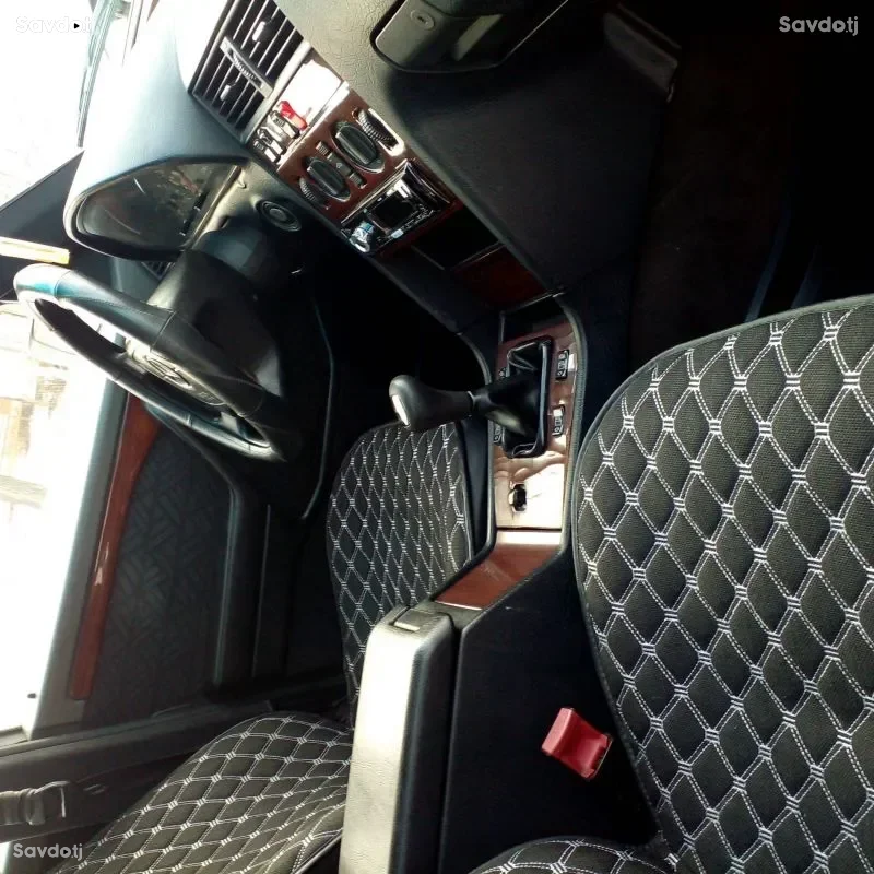 Mercedes-benz E class 1990