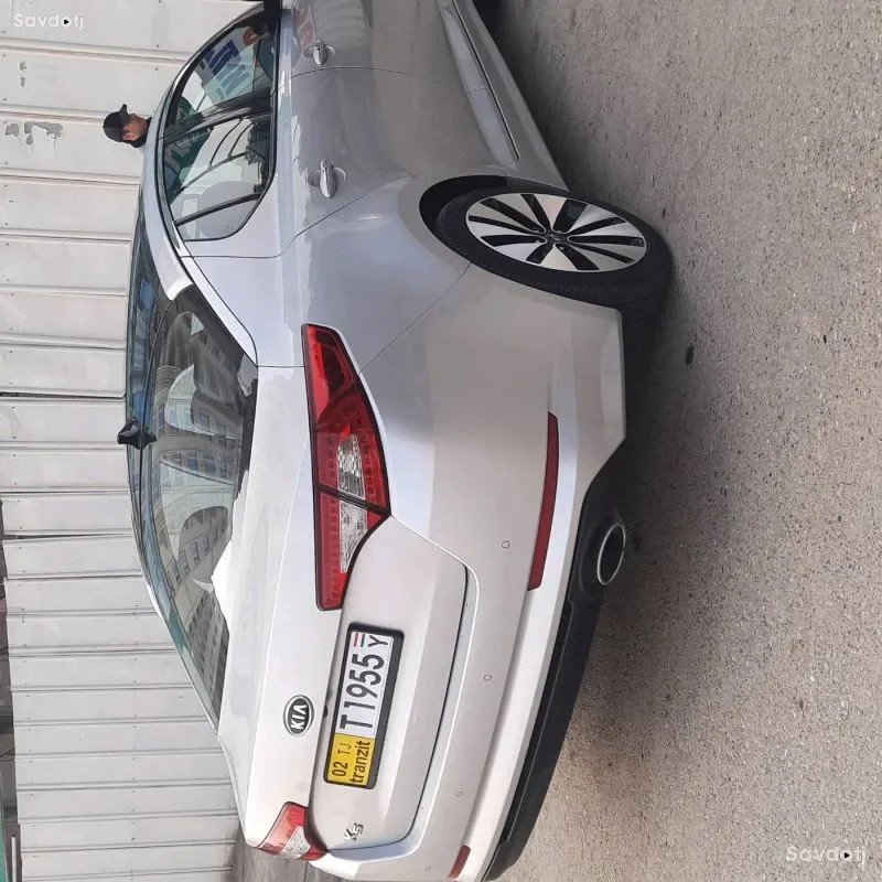 Kia K series 2011