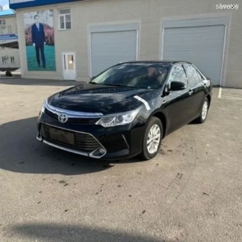 Toyota Camry 2016