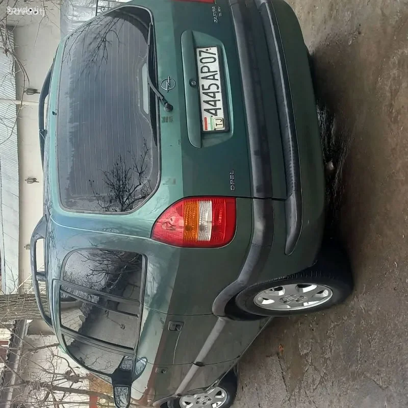 Opel Zafira 2000