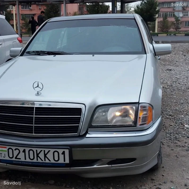 Mercedes-benz E class 1995