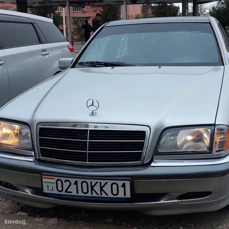 Mercedes-benz E class 1995
