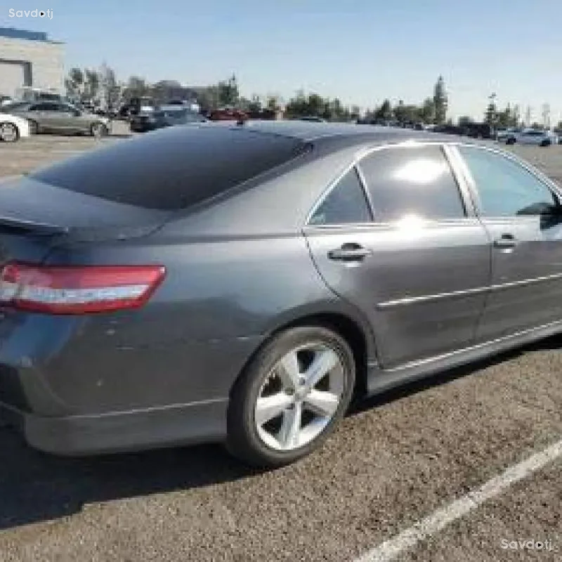 Toyota Camry 2010