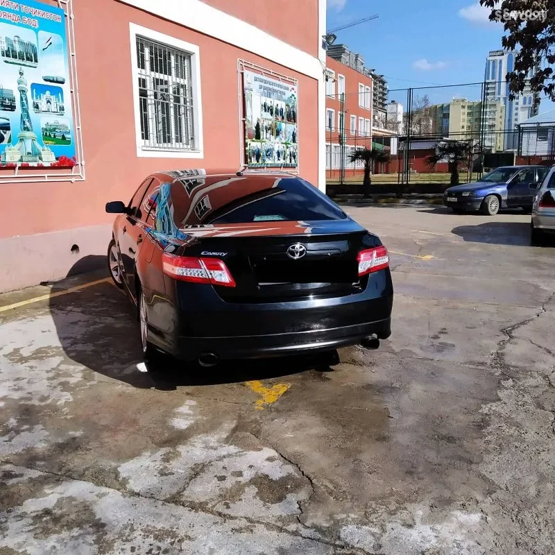 Toyota Camry 2010
