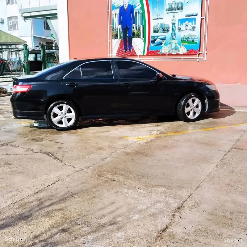 Toyota Camry 2010