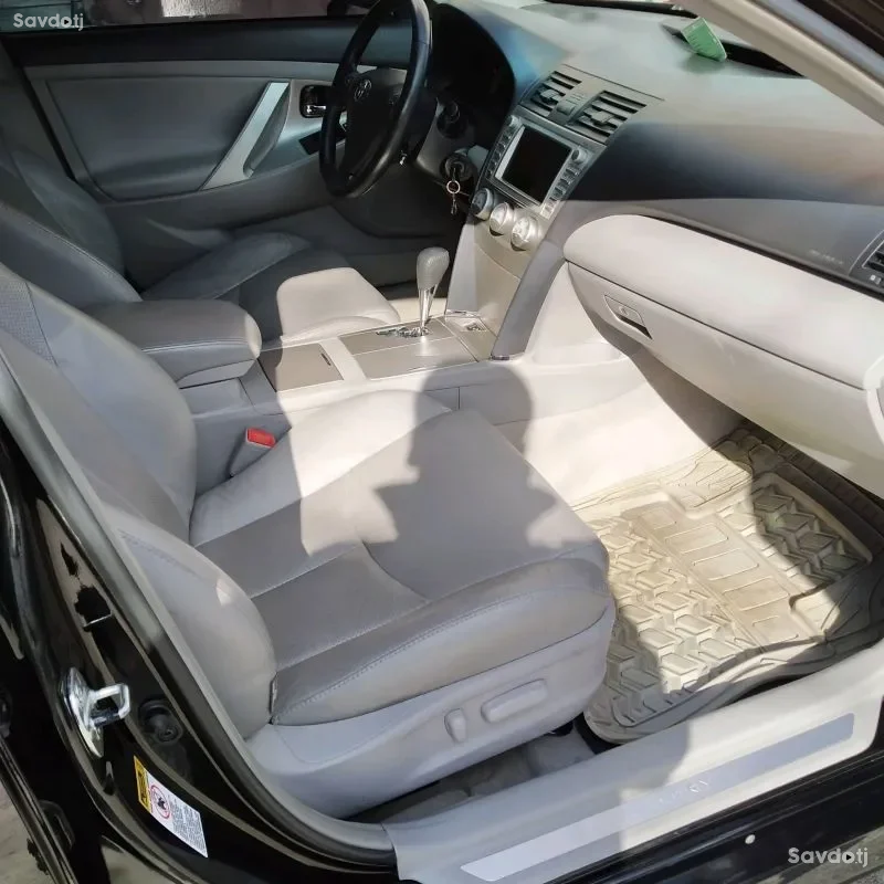 Toyota Camry 2010