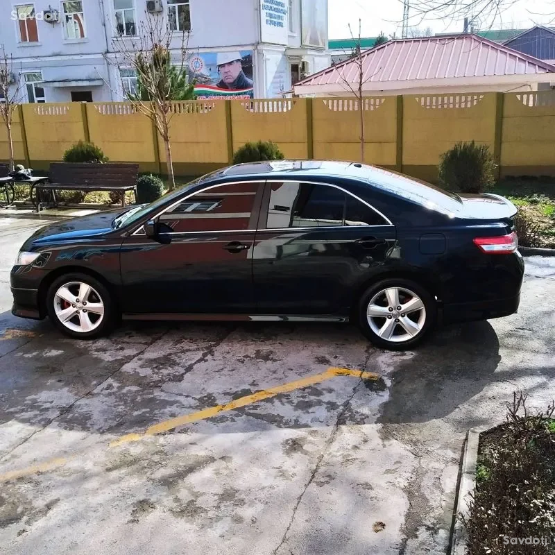 Toyota Camry 2010