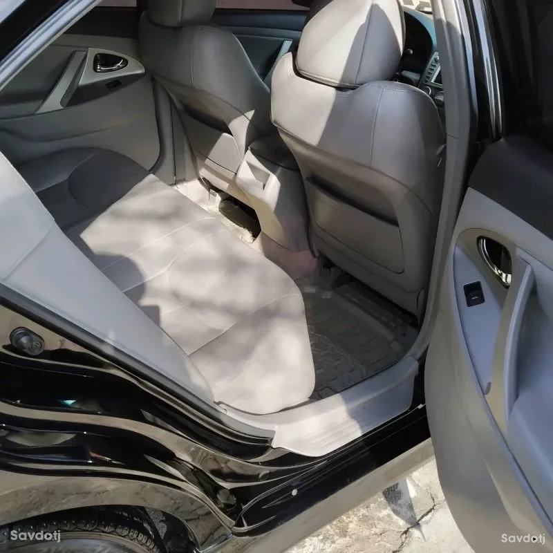 Toyota Camry 2010