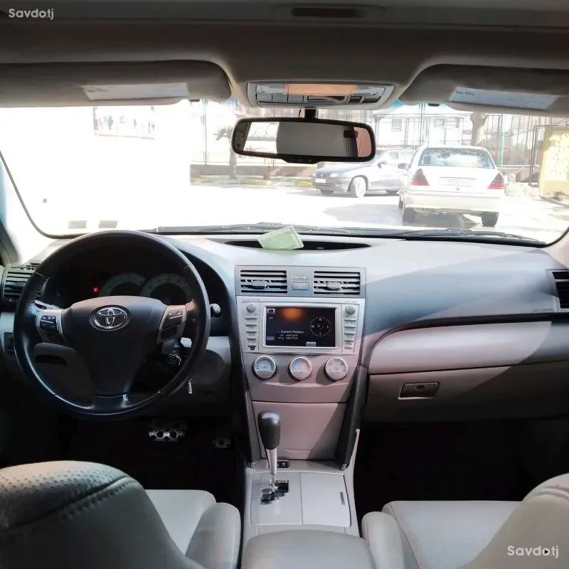 Toyota Camry 2010