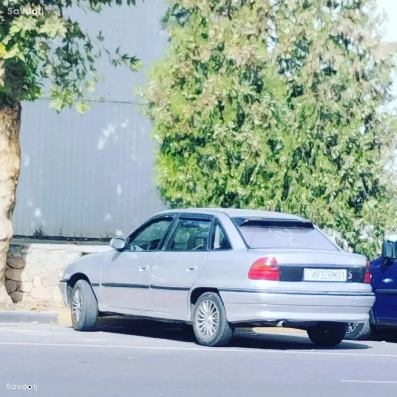 Opel Astra K 1997
