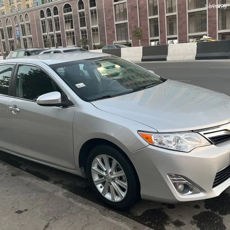 Toyota Camry 2012